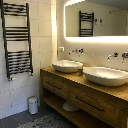 Nabij De Molen Couette-café